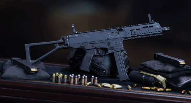 Sub-machine gun with magazines